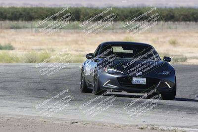 media/Sep-15-2024-Speed Ventures (Sun) [[7a54f7ed2f]]/Yellow Group/Session 1 (Outside Grapevine)/